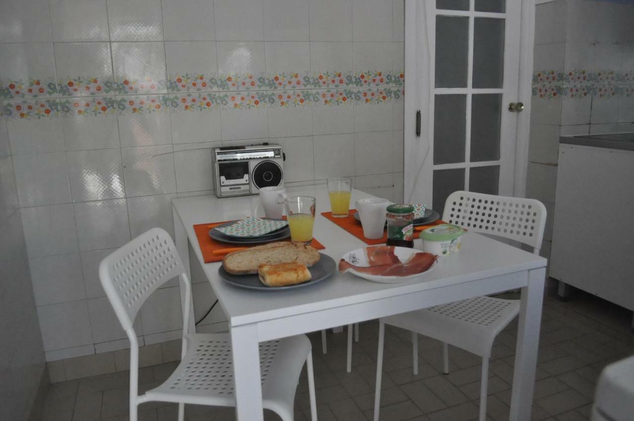 F! Lisbon Guest House Eksteriør billede
